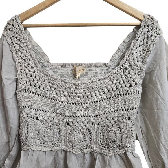 NWT Rebellion Again Womens Crochet Blouse Size Small Boho Peasant Ruffle Hippie - Picture 3 of 12